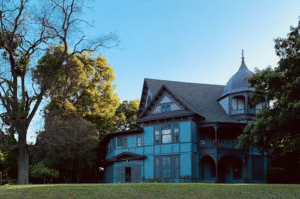 photo-1673644192247-ff7691433d93